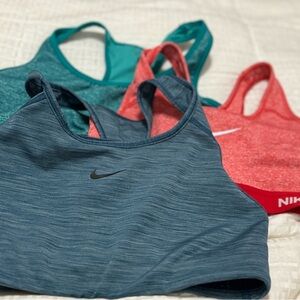 Lot 3 SPORTS BRAS! Nike and Active Sports Bras Size XS